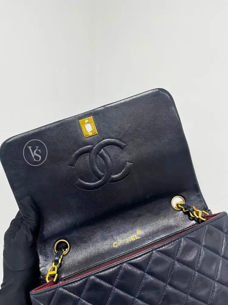 CHANEL 1989-91 Navy Lambskin Classic Quilted Full Flap Crossbody Bag Medium in 24k GHW