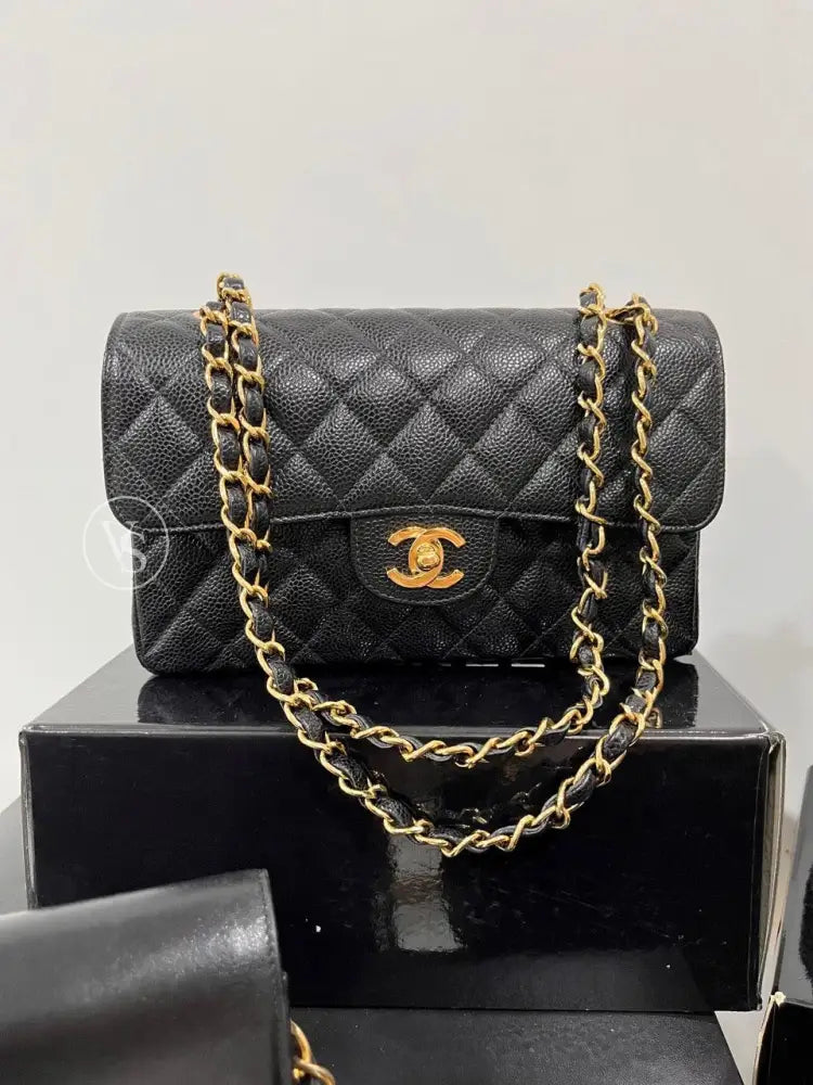 CHANEL 00s Black Caviar Classic Flap CF Shoulder Bag Small in 24k GHW Vintage Sweet