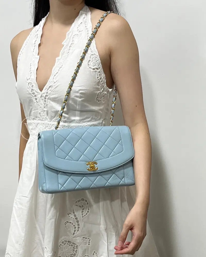 CHANEL 1996-97 Baby Blue Lambskin Classic Diana Flap Crossbody Bag Medium in 24k GHW