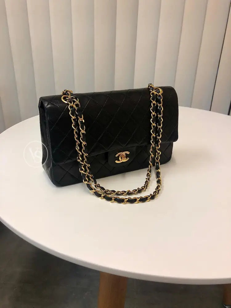 Chanel Black Lambskin Classic Flap Shoulder Bag Medium In 24K Ghw