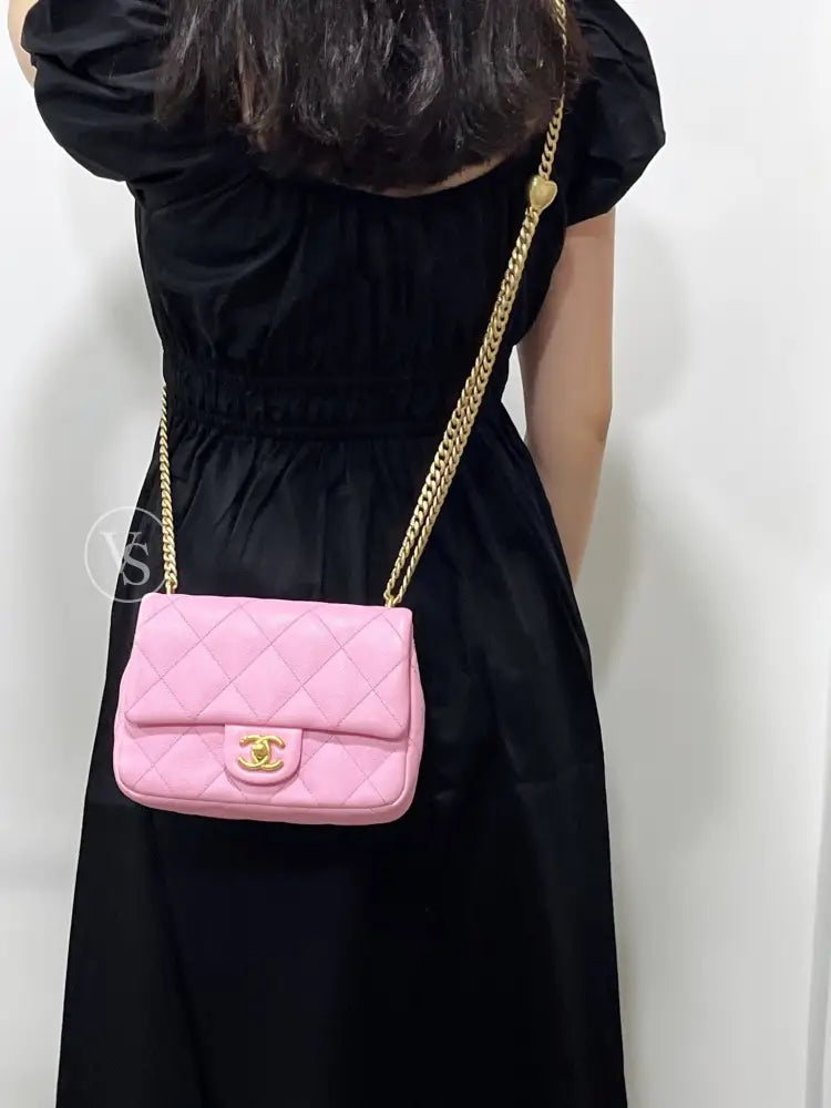 CHANEL Pink Caviar 23P Heart Crush Adjustable Mini Shoulder Crossbody Bag in GHW