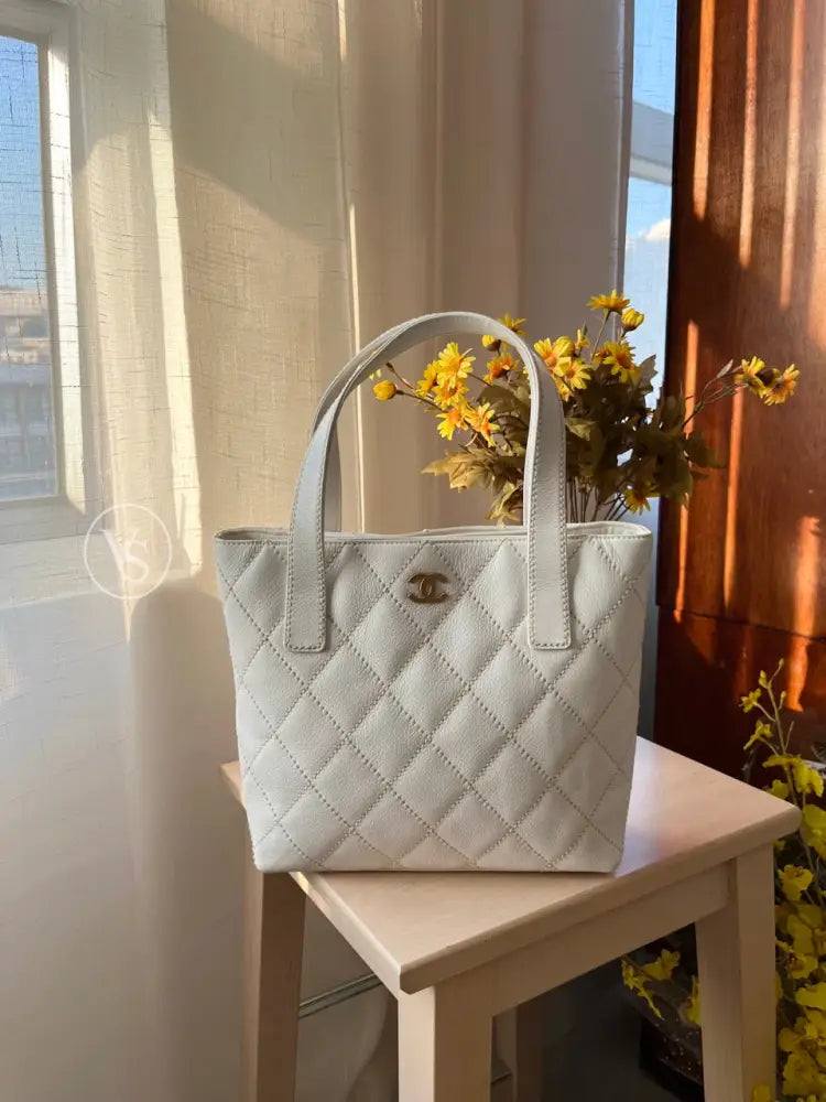 Chanel White Caviar Wild Stitch Tote Bag In 24K Ghw