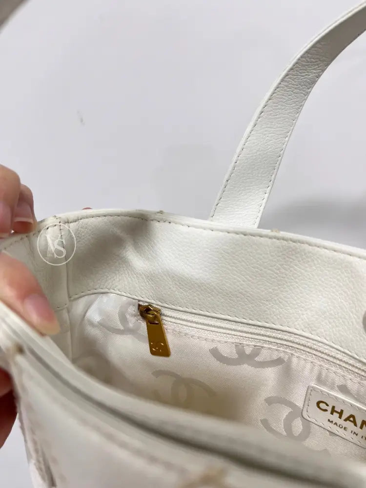 Chanel White Caviar Wild Stitch Tote Bag In 24K Ghw